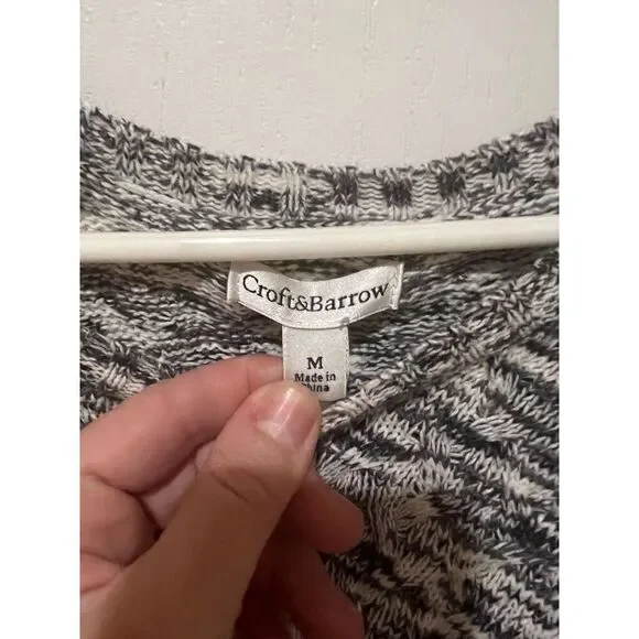 Croft & Barrow sweater size Medium - Picture 2 of 6